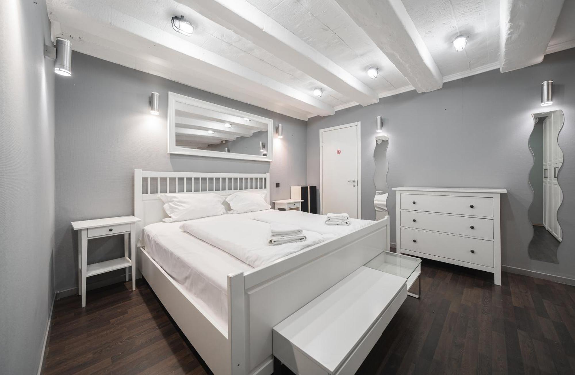 Islandijos Self Check-In Basement Apartments فيلنيوس المظهر الخارجي الصورة