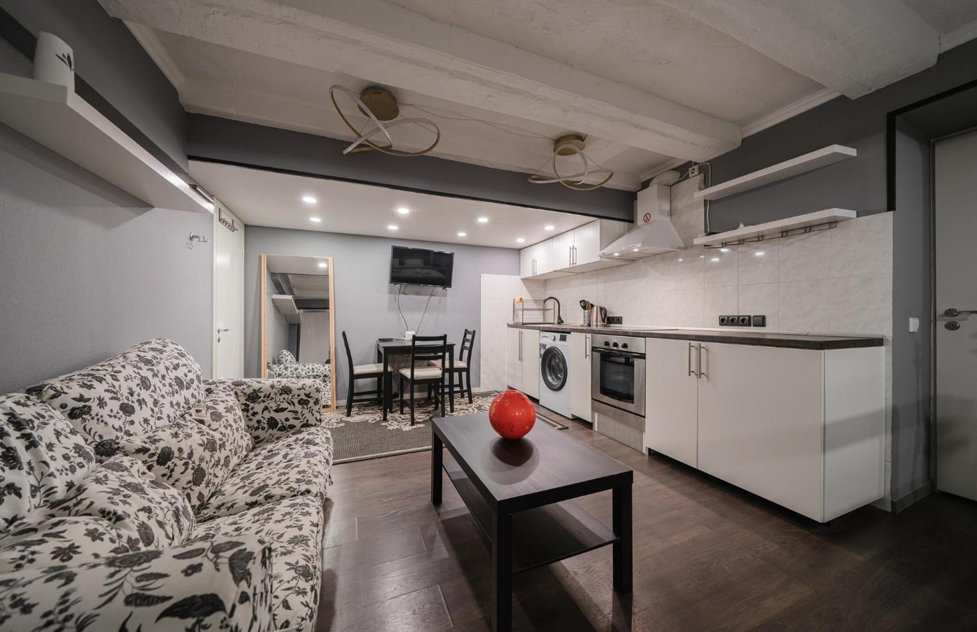 Islandijos Self Check-In Basement Apartments فيلنيوس المظهر الخارجي الصورة